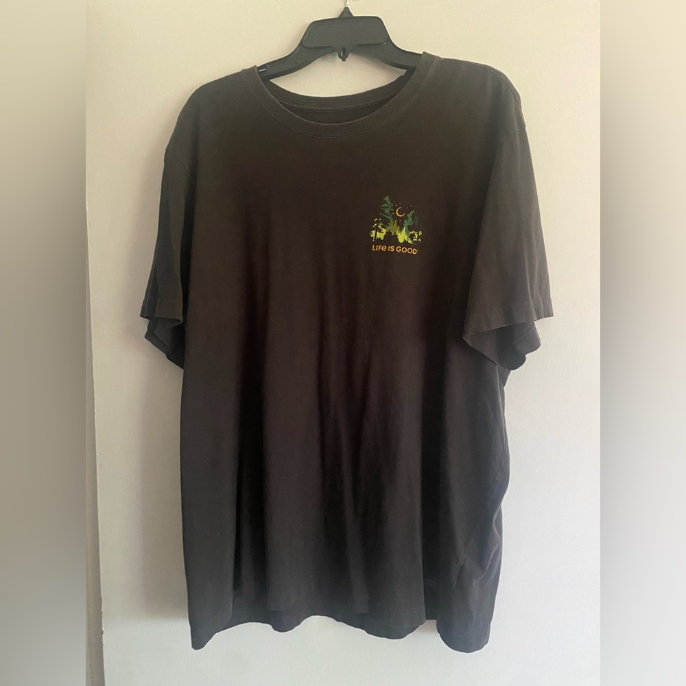Life is Good Men’s Crusher Camping Tee- Size XL
